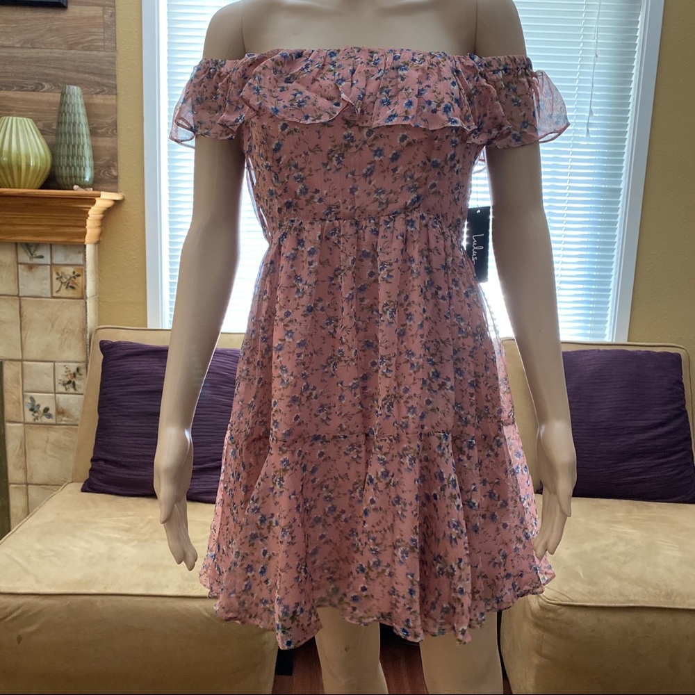 LULU’s rose off the shoulder floral dress